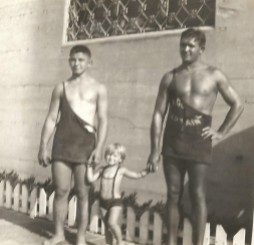 1930 Bill & Gloria Radovich, Nick Lutze - Venice Beach